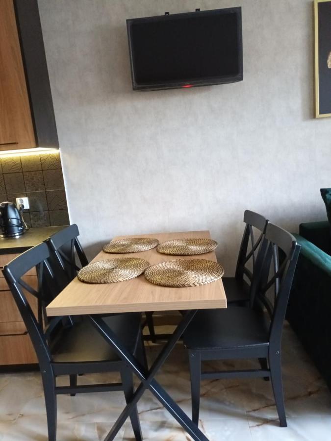 Green Apartament W Centrum Варшава Екстериор снимка